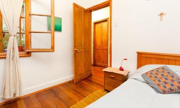 Bed and Breakfast Alojamiento Alberto Magno Сантьяго Екстер'єр фото