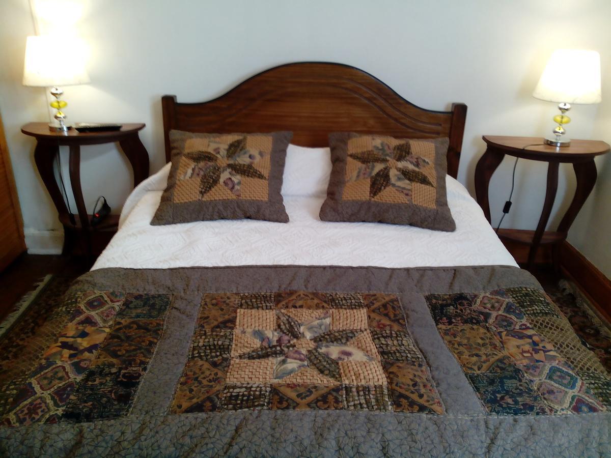 Bed and Breakfast Alojamiento Alberto Magno Сантьяго Екстер'єр фото